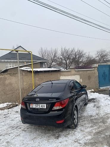 Hyundai Solaris: 2011 г., Седан