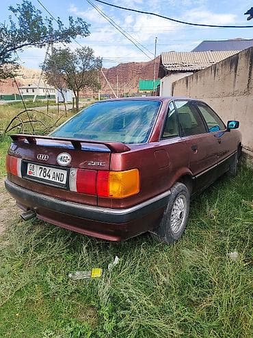 маленький акумулятор: Audi 90: 1990 г., 2.5 л, Бензин, Седан — 2