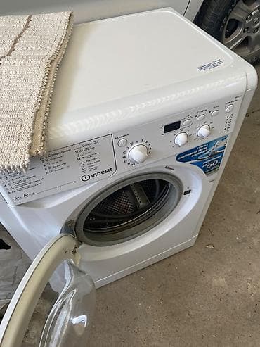 mini 12: Стиральная машина Indesit б/у - Вместимость: до 5 кг - Класс — 4