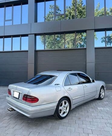 Продажа авто: Mercedes-Benz E-Class: 1997 г., 4.3 л, Автомат, Бензин, Седан — 5