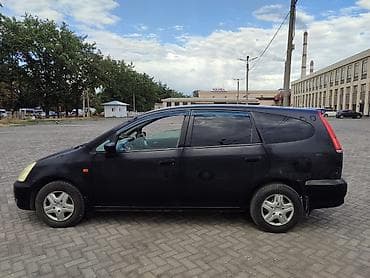 Honda Stream: 2001 г., 1.7 л, Автомат, Бензин, Минивэн at lalafo.kg Honda Stream: 2001 г., 1.7 л, Автомат, Бензин, Минивэн