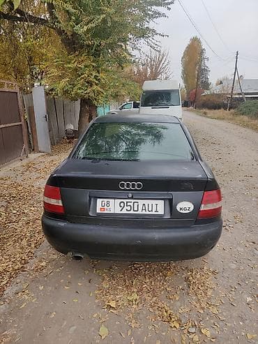 ram 2500: Audi A4: 1995 г., 1.8 л, Механика, Бензин, Седан — 5