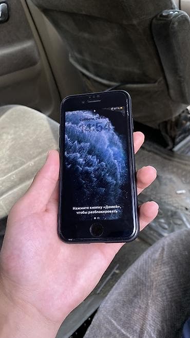IPhone 8, Б/у, 64 ГБ, Black Titanium, Защитное стекло, Чехол, 100 % — 3