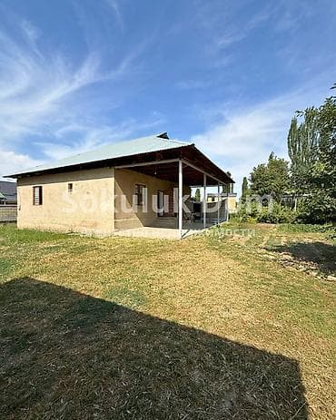 Үйлөр: 🏠Продается дом в с. Сокулук 🟡 Комнаты: 4 🟡Участок: 8, 05 соток 🟡 — 4