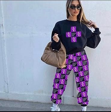 футбольный формы: Продаю двойки( спортивные костюмы) новые. Производство Турция. Новые — 3