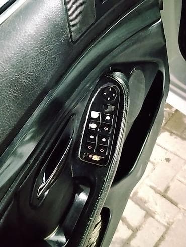 x5 2018: BMW 5 series: 1996 г., 0.2 л, Ручные, Бензин, Седан — 3