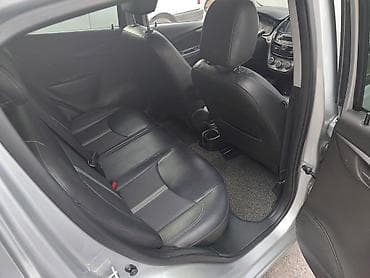 chevrolet blazer: Chevrolet Spark: 2019 г., 0.1 л, Вариатор, Бензин, Хэтчбэк — 8