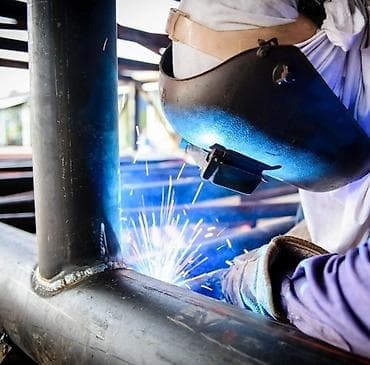 Башка адистиктер: Талап кылынат Ширетүүчү, Төлөм: Жума сайын, 3-5 жылдык тажрыйба — 1