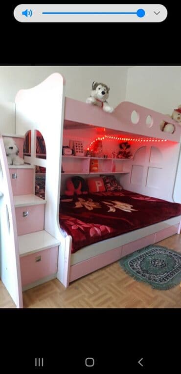 Кровать двухярусная, с матрасами фирмы Лина .цена 60 000 сом