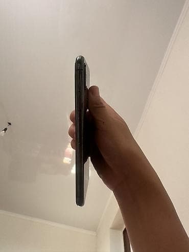 IPhone X, 64 ГБ, цвет Space Gray Есть трещины на корпусе и на экране — 4