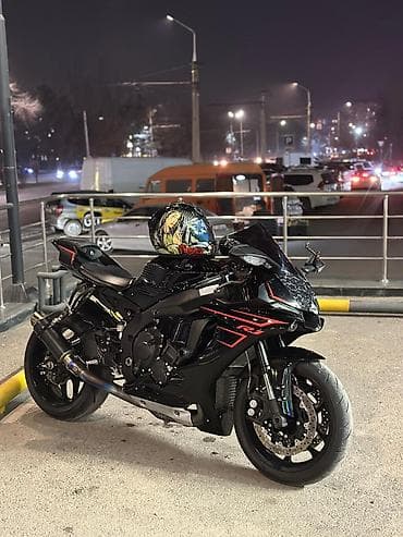 Спортбайк Yamaha, 1000 куб. см, Бензин, Взрослый, Б/у