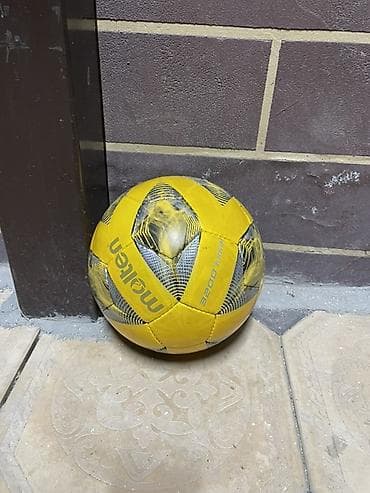 Спорт и отдых: Футзальный мяч Molten Vantaggio 3200 Futsal Состояние идеал, ничего не — 1