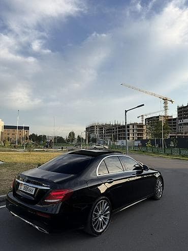 мерс 2018: Mercedes-Benz E-Class: 2018 г., Седан — 3