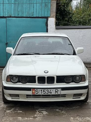бампер bmw e36: BMW 5 series: 1989 г., 2 л, Механика, Бензин, Седан — 9