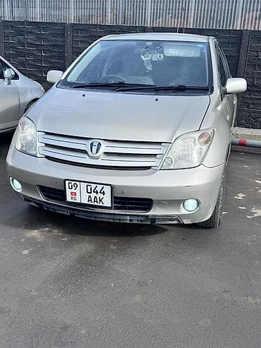 step rf1: Toyota Ist: 2003 г., 1.3 л, Автомат, Бензин, Хэтчбэк — 5