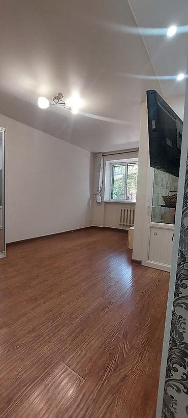продаю квартир: 1 комната, 30 м², Вечерка Хрущевка, 1 этаж — 8
