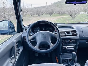 suv: Mitsubishi Pajero: 2003 г., 2.5 л, Ручные, Дизель, Внедорожник — 9