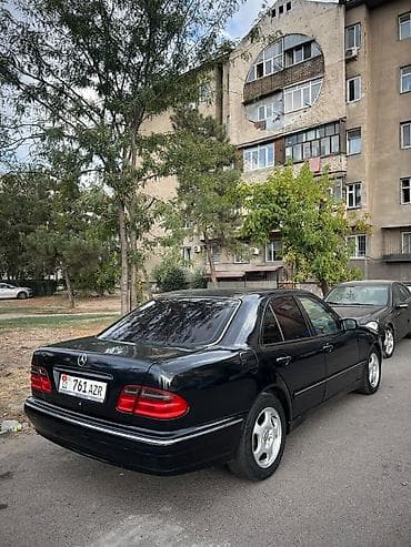 sprinter 906: Mercedes-Benz E-Class: 2002 г., 2.2 л, Автомат, Дизель, Седан — 5