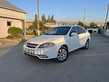 Унаа: Chevrolet Lacetti: 2013 г., Кол менен иштөөчү, Газ, Седан — 3