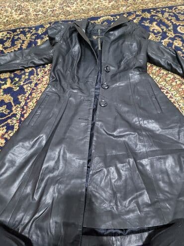 коженые куртки: Кожаная куртка, Классическая модель, Натуральная кожа, Приталенная модель, L — 2