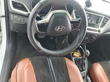chevrolet spark: Hyundai Solaris: 2019 г., 1.6 л, Автомат, Бензин, Седан — 3