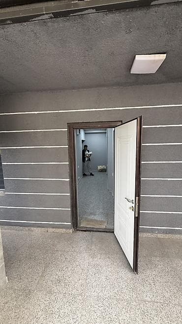 4 bedroom: Аренда офисов, 35 м², В жилом комплексе, С отдельным входом — 8