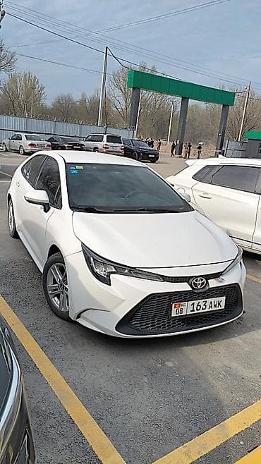 Toyota Levin: 2021 г., 1.5 л, Автомат, Бензин, Седан