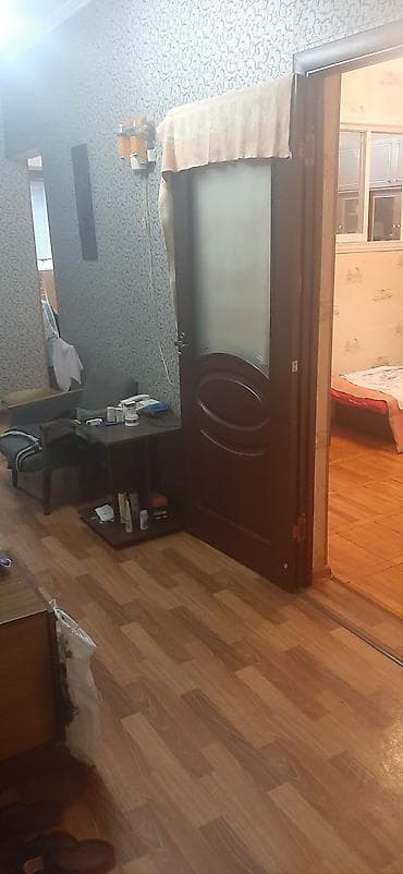 не пригодился: 1 комната, 62 м², Индивидуалка, 2 этаж, Старый ремонт — 6
