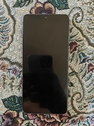 one plus: Samsung Galaxy S21 5G, Б/у, 256 ГБ, цвет - Черный, 1 SIM — 2