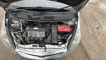 fit shuttle: Honda Fit: 2003 г., 1.3 л, Автомат, Бензин, Хэтчбэк — 6