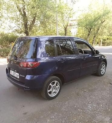 mazda 3: Mazda Demio: 2004 г., 1.4 л, Автомат, Бензин, Хэтчбэк — 2