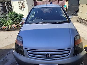 mini v: Honda Stream: 2001 г., 2 л, Автомат, Бензин, Минивэн — 1