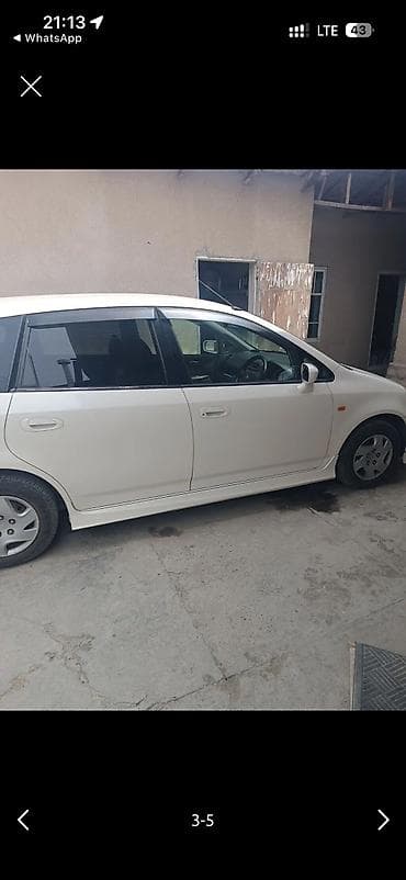 хундай старекс 1: Honda Stream: 2002 г., 1.7 л, Автомат, Бензин, Вэн/Минивэн — 3