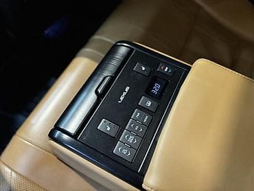 Продажа авто: Lexus ES: 2019 г., 2.5 л, Робот, Гибрид, Седан — 7