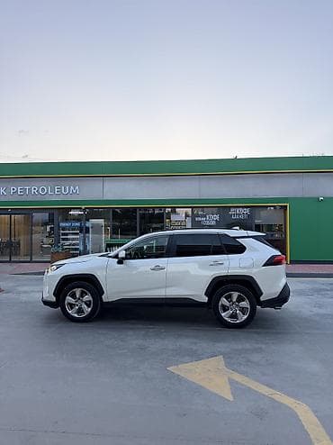 Транспорт: Toyota RAV4: 2020 г., 2.5 л, Автомат, Гибрид, Кроссовер — 3