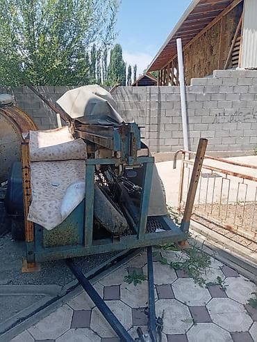 Передвижной буровой аппарат для скважин — 2