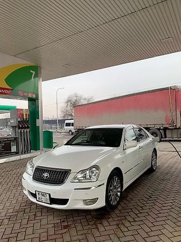 задний бампер toyota ist: Toyota Crown Majesta: 2005 г., 4.3 л, Автомат, Бензин, Седан — 5