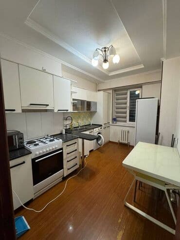 брак: 3 комнаты — 9