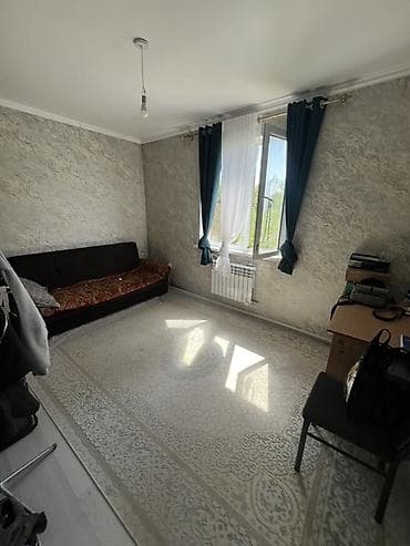 карапол дача: Просторный одноэтажный дом с современной отделкой и навесом у входа — 7