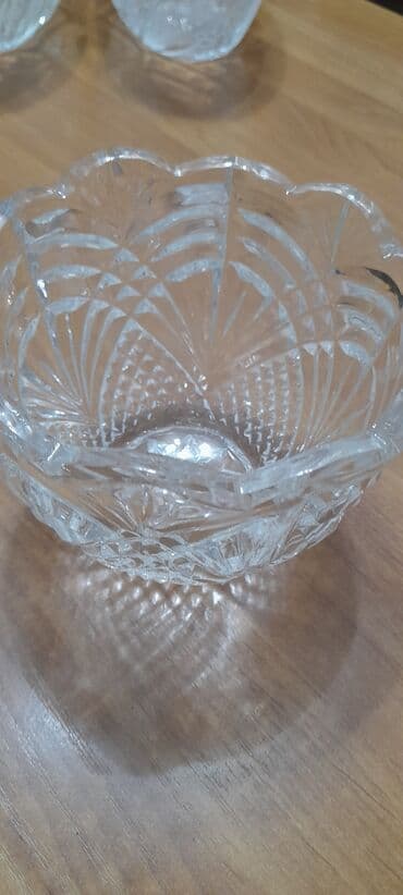 красивые вещи: Продаю хрусталь Советский.Большие.Сост отличное.Цена 1000 сом шт.Какой — 11