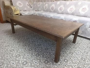 dinner table: Стол из дерева длина 1.4 ширина .80 см высота 40 см в отличном — 2