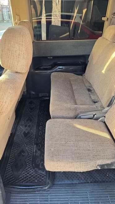 обмен авто с доплатой: Honda Stream: 2001 г., 0.2 л, Автомат, Газ, Минивэн — 4