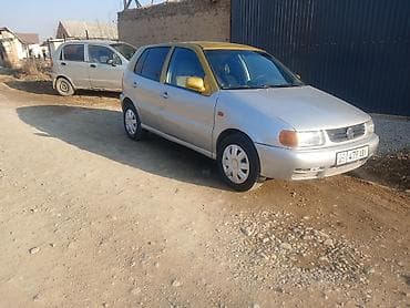 Унаа: Volkswagen Polo: 1999 г., 1.6 л, Кол менен иштөөчү, Бензин, Хетчбек — 3