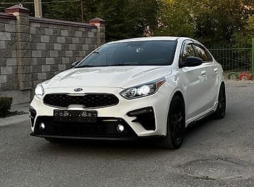 Суу транспорту: Kia Forte: 2020 г., 2 л, Вариатор, Бензин, Седан — 3