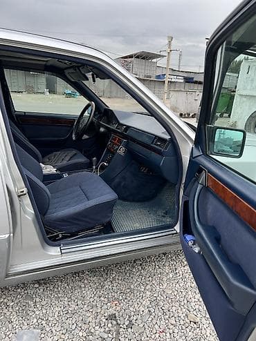 e55 compressor: Mercedes-Benz W124: 1995 г., 2 л, Механика, Седан — 1