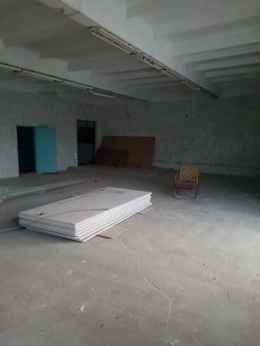 Аренда коммерческой недвижимости: Продаю или обмен Помещение 180 КВ.м Адрес: город Токмок микрорайон-1 — 4