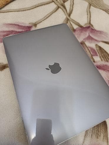 mackbook pro: MacBook Pro 13" (2019, Four Thunderbolt 3 ports) - Процессор: Intel — 7