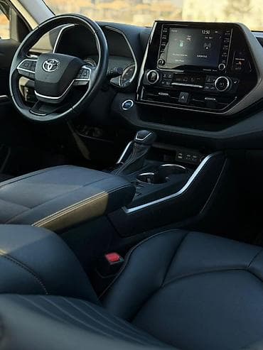 Toyota Highlander: 2022 г., 2.5 л, Гибрид, Кроссовер — 5