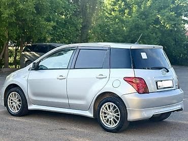 Унаа сатуу: Toyota Ist: 2003 г., 1.3 л, Автомат, Бензин, Хетчбек — 4