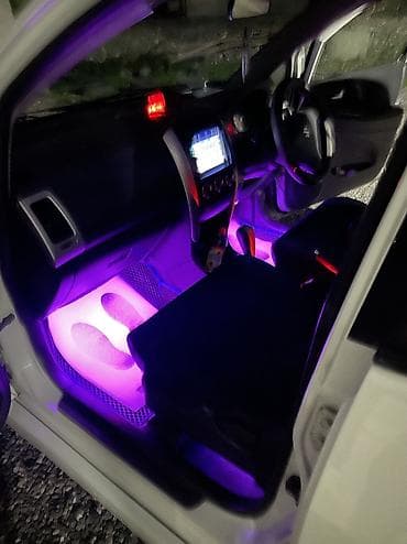 primera p11: Suzuki Aerio: 2004 г., 1.8 л, Автомат, Бензин — 8